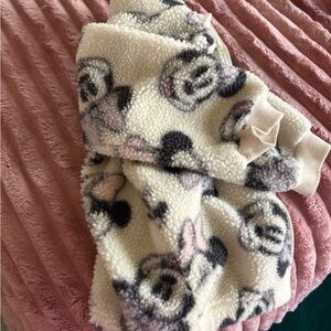 Disney Character Bib - White and Black